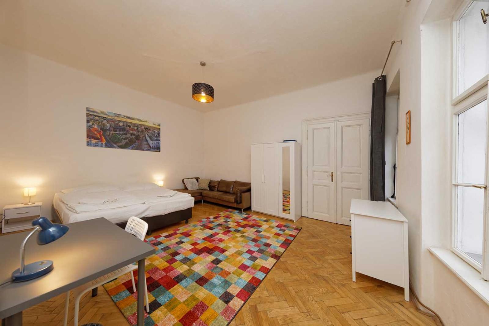 Peter'S Tower Apartments Praag Buitenkant foto
