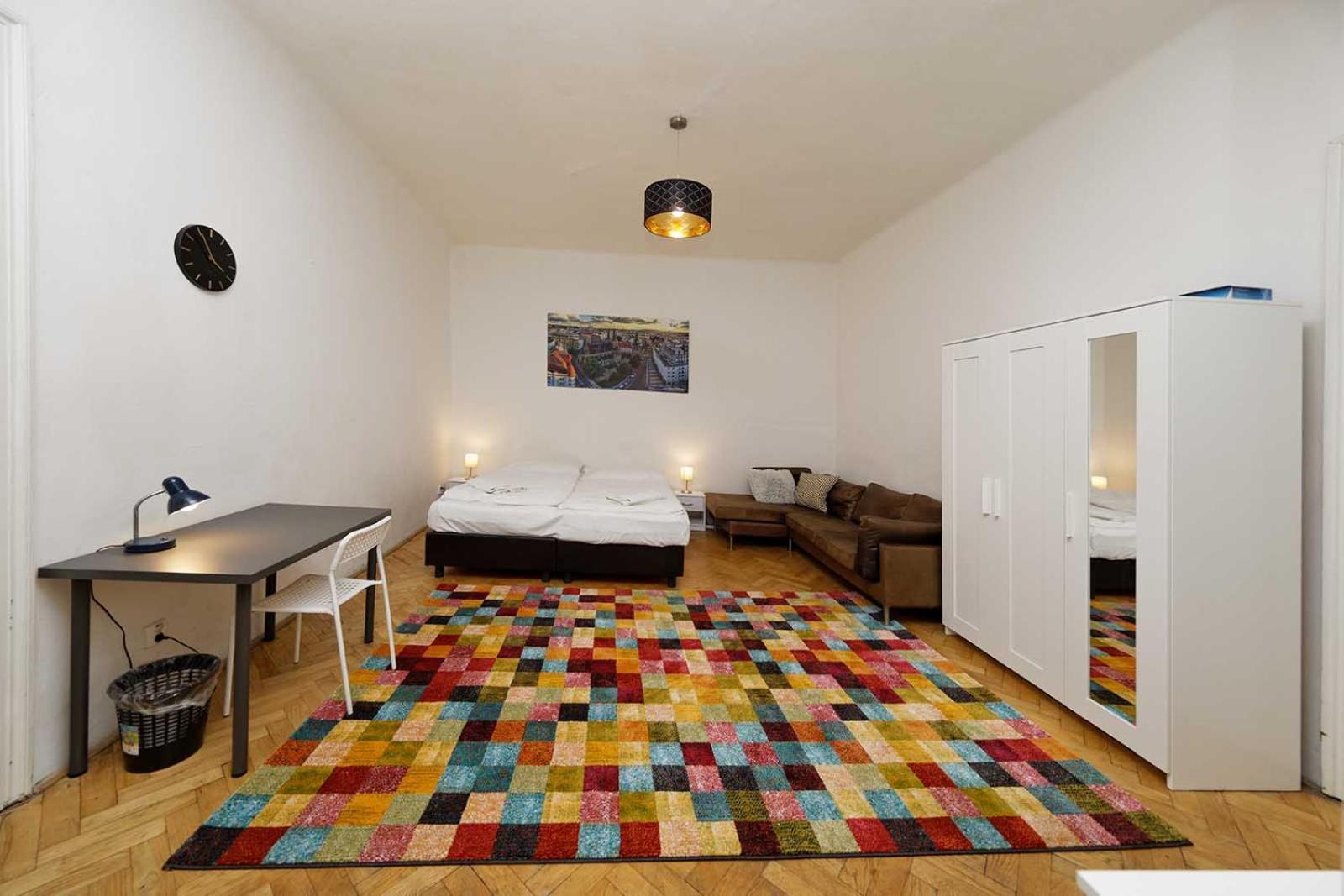 Peter'S Tower Apartments Praag Buitenkant foto