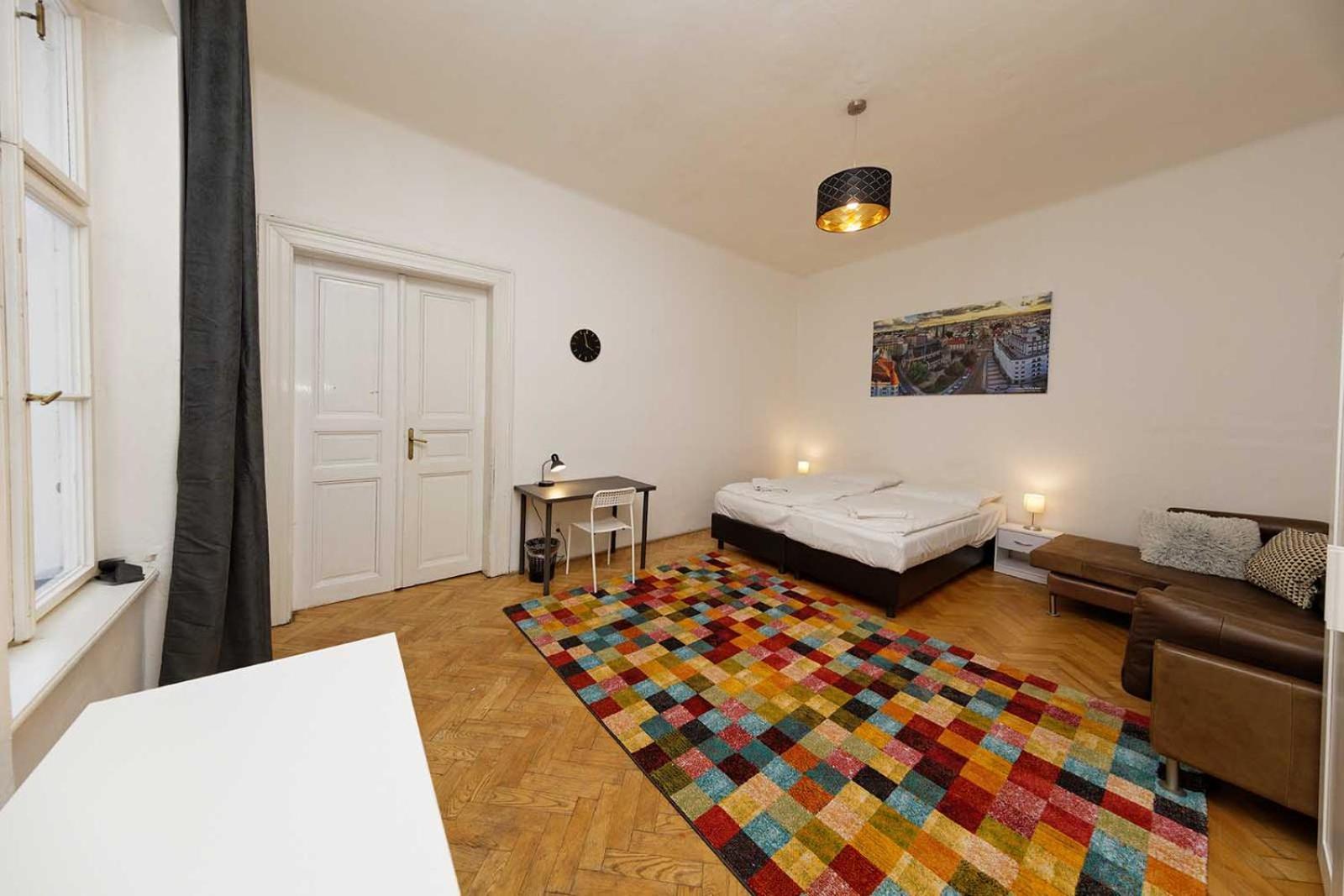 Peter'S Tower Apartments Praag Buitenkant foto